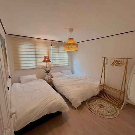 Ella Homestay Seoul Bagian luar foto