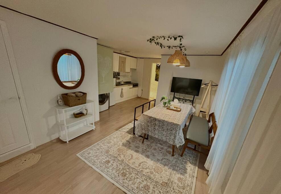 Ella Homestay Seoul Bagian luar foto